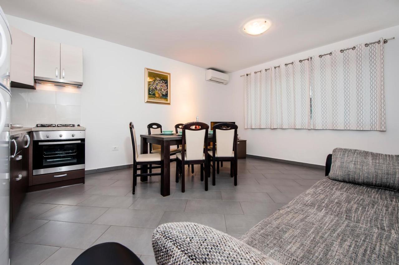 Apartments Centener Rovinj Exterior photo