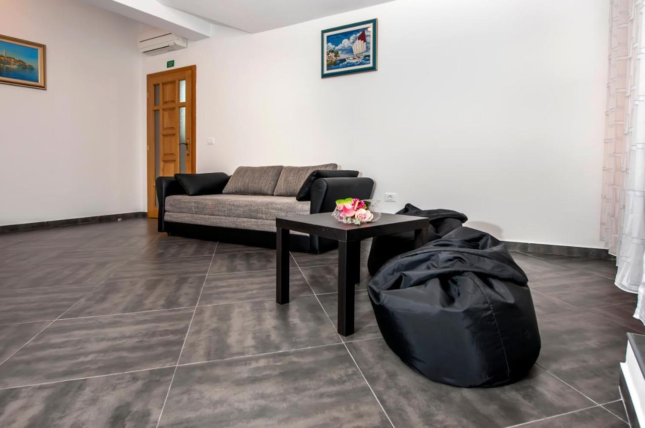 Apartments Centener Rovinj Exterior photo